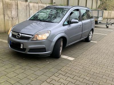 gebraucht Opel Zafira 7 SITZER SCHECKHEFT