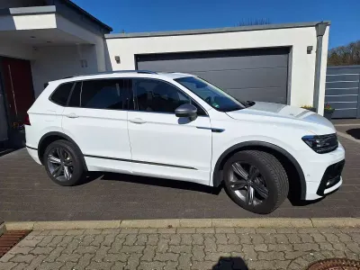 Gebraucht VW Tiguan Allspace Comfortline 150 PS (110 kW) 2018 Weiß SUV