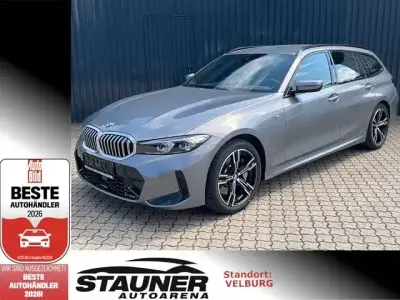 Gebraucht BMW 330 M Sport 245 PS (180 kW) 2025 Grau Kombi