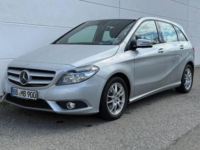 Second-hand Mercedes B180 Sport 122 CP (89 kW) 2013 Argintiu Monovolum