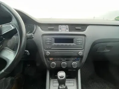 Gebraucht Skoda Octavia Active 105 PS (77 kW) 2015 Silber Kombi