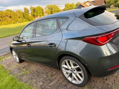 Gebraucht Seat Leon 131 PS (96 kW) 2020 Grau Limousine