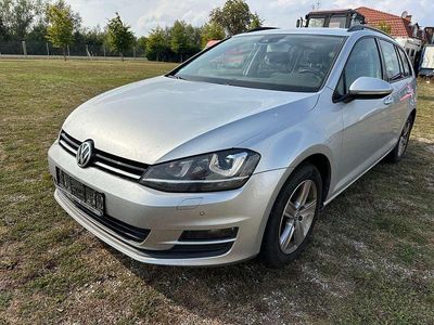 Second-hand VW Golf VII 110 CP (80 kW) 2016 Gri Break