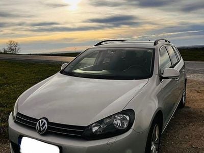 Gebraucht VW Golf VI Comfortline 122 PS (89 kW) 2010 Silber Kleinwagen