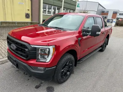Gebraucht Ford F-150 XLT 400 PS (294 kW) 2023 Rot Pickup