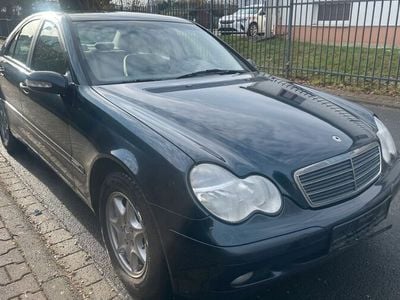 Mercedes C200