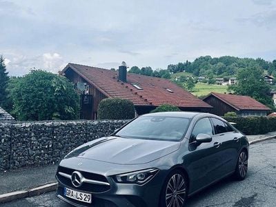 Grau Gebraucht 2023 Mercedes CLA200 Coupé | 32.500 € (Fairer Preis)