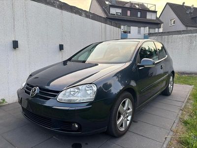 VW Golf V