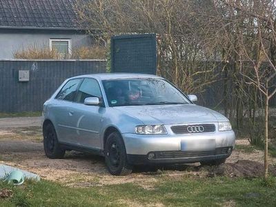 Gebraucht Audi A3 75 PS (55 kW) 2002 Silber Kleinwagen
