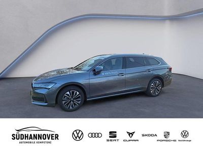 Gebraucht Skoda Superb Selection 150 PS (110 kW) 2026 Grau Kombi