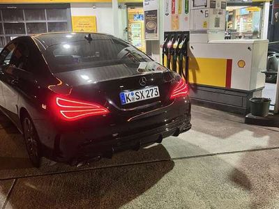 Mercedes CLA200