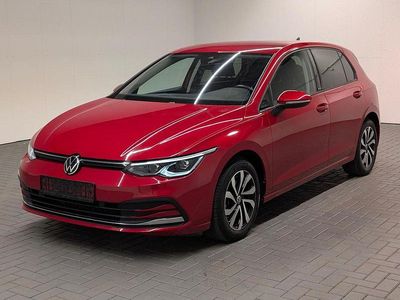 Gebraucht VW Golf VII Active 150 PS (110 kW) 2021 Rot Kleinwagen