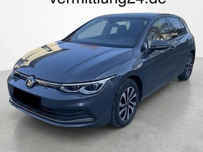 Delfingrau metallic Gebraucht 2023 VW Golf VIII Active Kleinwagen | 21.990 € (Guter Preis)