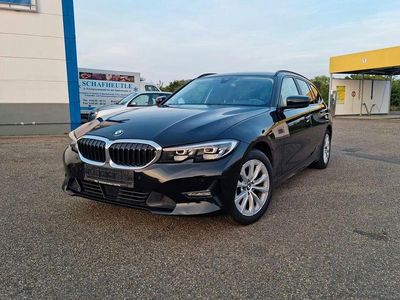 Gebraucht BMW 320 Advantage 190 PS (139 kW) 2020 Schwarz Kombi