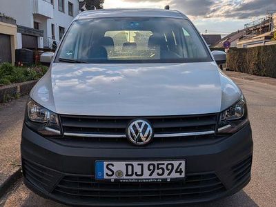 Usata VW Caddy Trendline 102 CV (75 kW) 2018 Argento Monovolume