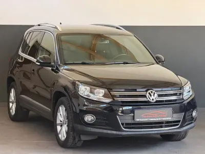 Gebraucht VW Tiguan LOUNGE 122 PS (89 kW) 2015 Schwarz SUV