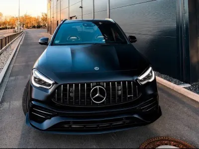Gebraucht Mercedes GLA35 AMG AMG 306 PS (225 kW) 2020 Rot SUV