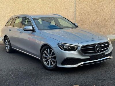 Mercedes E200