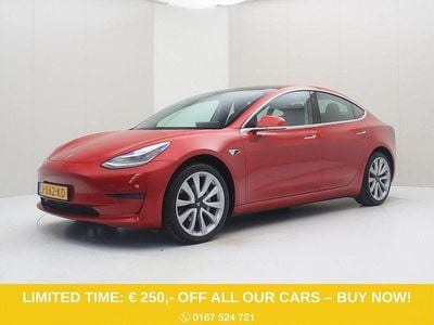 Gebraucht Tesla Model 3 Long Range AWD 258 kW (351 PS) 2020 Rot Limousine