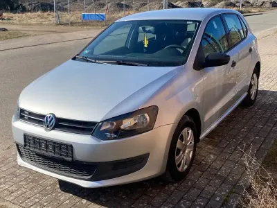 Gebraucht VW Polo 75 PS (55 kW) 2011 Silber Kleinwagen