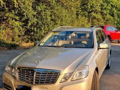 Gebraucht Mercedes E200 Elegance 184 PS (135 kW) 2011 Beige Kombi