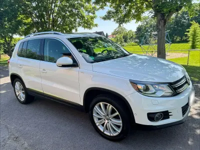 Gebraucht VW Tiguan Cup 140 PS (102 kW) 2015 Weiß SUV