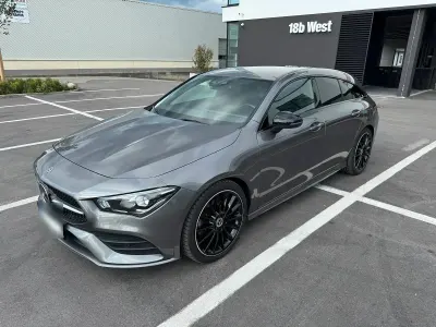 Gebraucht Mercedes CLA220 Shooting Brake AMG line 190 PS (139 kW) 2021 Grau Kombi