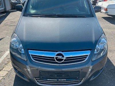 Second-hand Opel Zafira Eco 110 CP (80 kW) 2011 Gri Monovolum