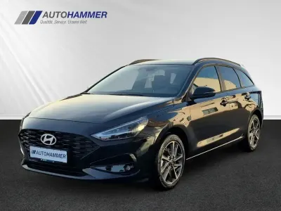 Neu Hyundai i30 GO! 97 PS (71 kW) 2025 Schwarz Kombi