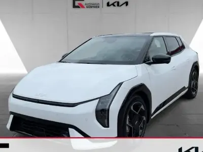Neu Kia EV4 Comfort 150 kW (204 PS) 2026 Weiss Limousine