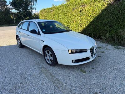 Alfa Romeo 159