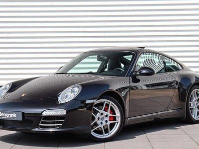 Porsche 911 Carrera 4S