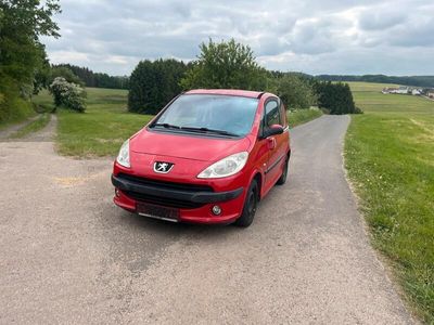 Peugeot 1007