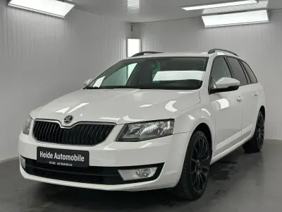 Gebraucht Skoda Octavia Ambition 150 PS (110 kW) 2013 Weiß Kombi