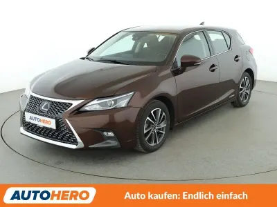 Gebraucht Lexus CT200h Executive Line 136 PS (100 kW) 2020 Braun Limousine