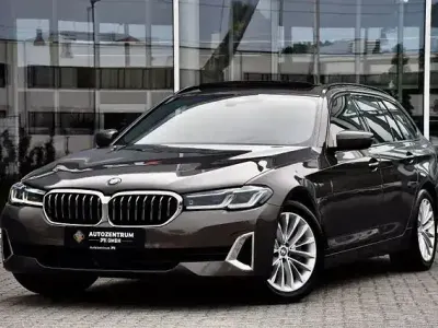 Usata BMW 530 Luxury Line 286 CV (210 kW) 2021 Grigio Station wagon