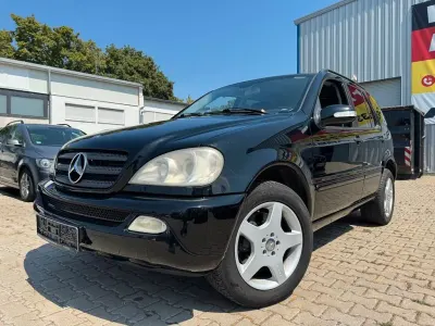 Gebraucht Mercedes ML270 163 PS (119 kW) 2001 Schwarz SUV