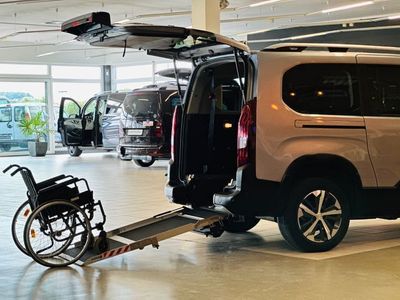 gebraucht Peugeot Rifter GT L2 Automatik Behindertengerecht-Rampe