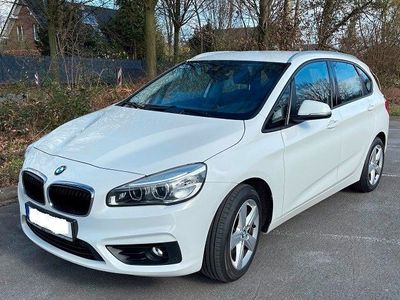 gebraucht BMW 218 Active Tourer i Advantage LED/Navi/SHZ/PDC