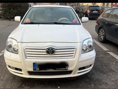 gebraucht Toyota Avensis frisch tüv