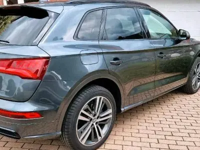 Gebraucht Audi Q5 S-Line 190 PS (139 kW) 2020 Grau SUV