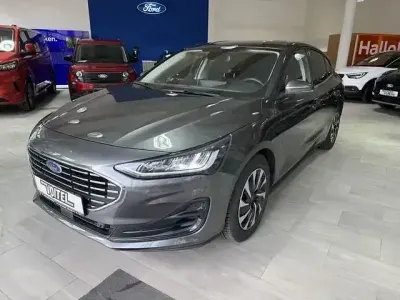 Używany Ford Focus Titanium 116 KM (85 kW) 2025 Szary Sedan/Limuzyna
