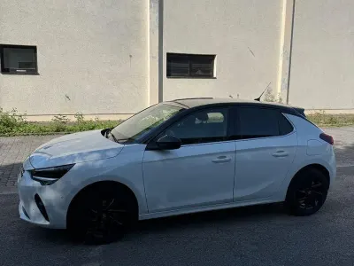 Gebraucht Opel Corsa 101 PS (74 kW) 2020 Weiß Kleinwagen