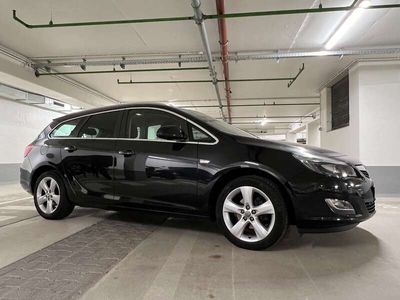 gebraucht Opel Astra Sports Tourer 1.4 LPG ecoFLEX Sport Sport