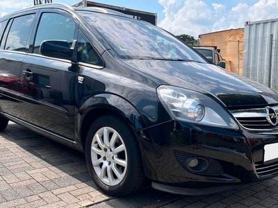 Usata Opel Zafira Innovation 150 CV (110 kW) 2010 Nero Monovolume