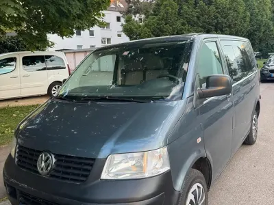 Gebraucht VW Caravelle 130 PS (95 kW) 2008 Grau Van
