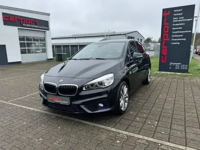 Używany BMW 220 Active Tourer Sport Line 192 KM (141 kW) 2015 Czarny Minivan