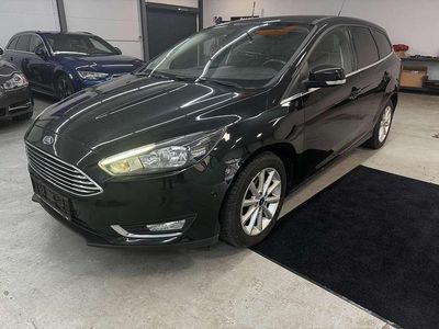Schwarz Gebraucht 2016 Ford Focus Titanium Kombi | 5.480 € (Guter Preis)