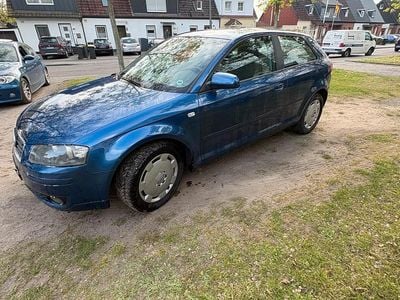 Usata Audi A3 105 CV (77 kW) 2004 Blu Utilitaria