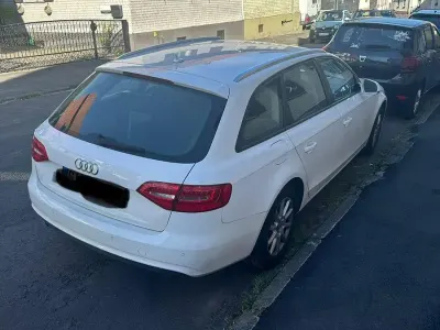 Gebraucht Audi A4 Ambiente 150 PS (110 kW) 2015 Weiß Kombi